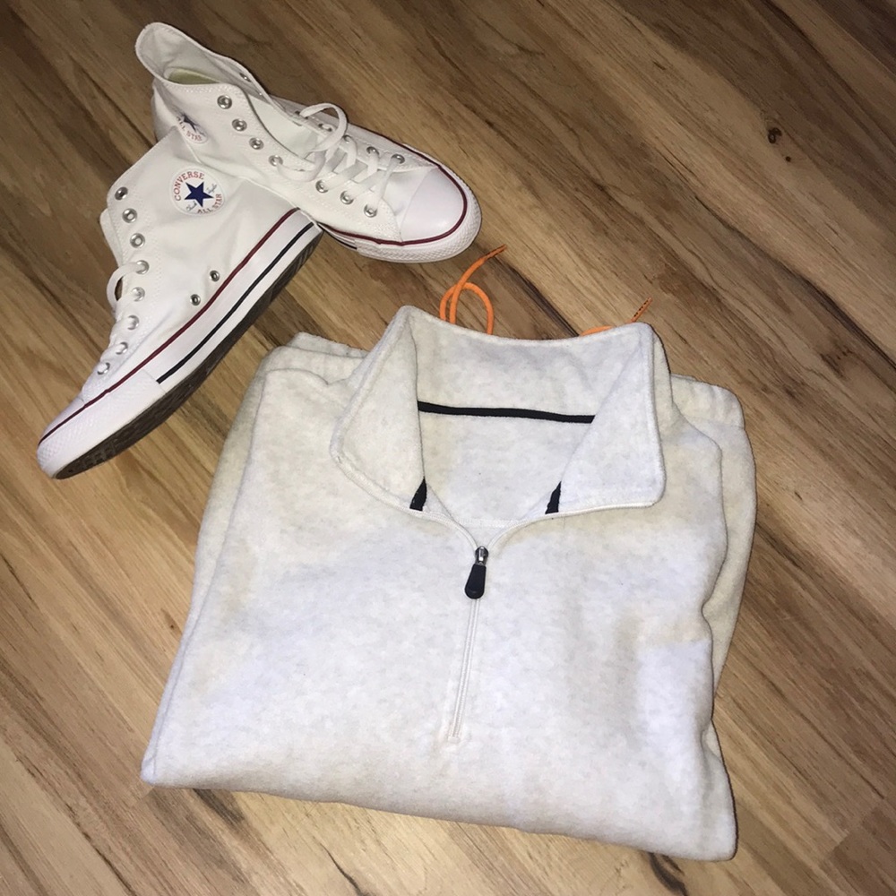 Fleece pullover